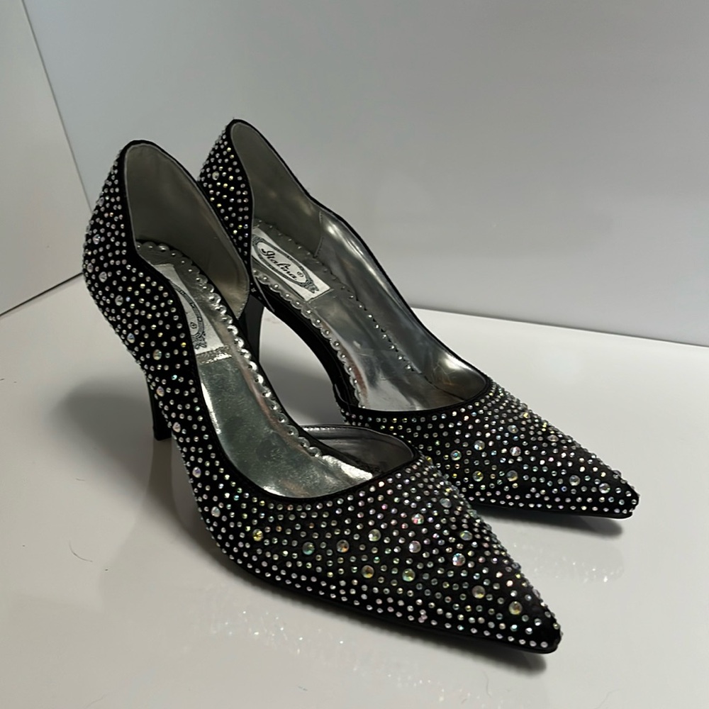 Italiana 4” stiletto style rhinestone pumps 10w